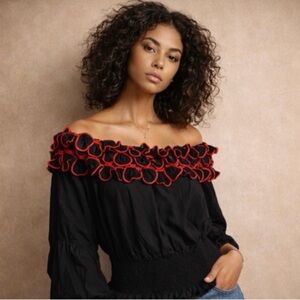 Gracia Black & Red Statement Top Sculptural Ruffle Detail Size Medium NWT